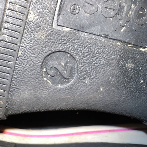 Adventure Gear Girls Winter Boots Size 2 Black & White Quilted - Picture 9 of 9